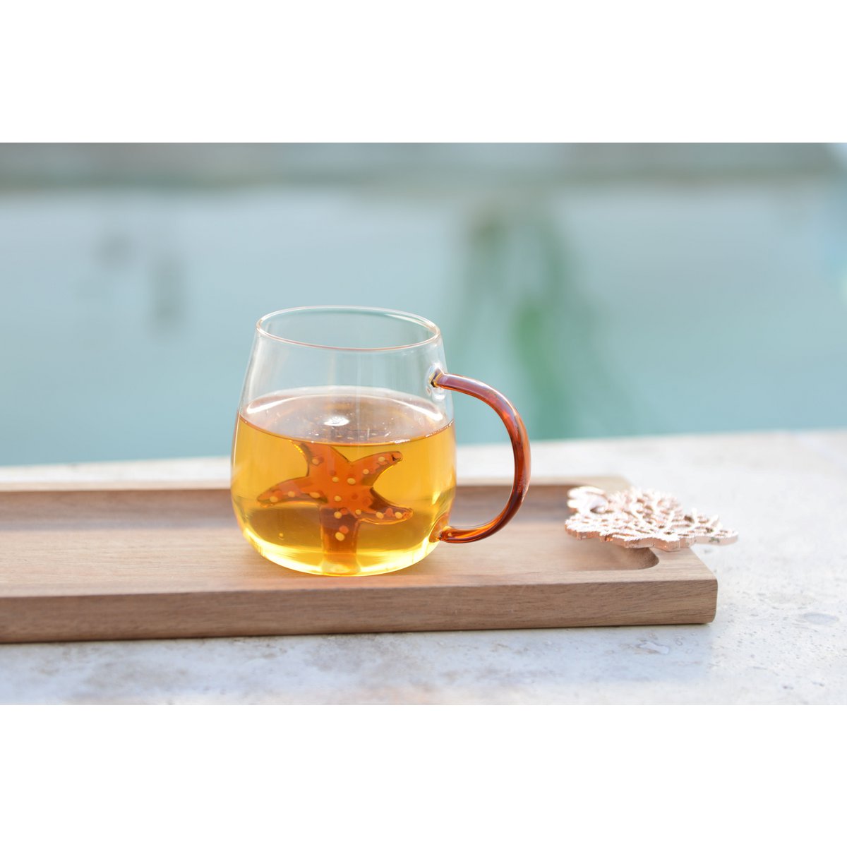 Set of 2 teacups with a star and a gold bowl 400 ml 
