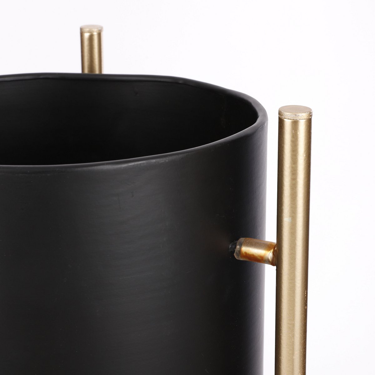 Sverre Flowerpot on Stand - H81 x Ø27 cm - Black, Gold