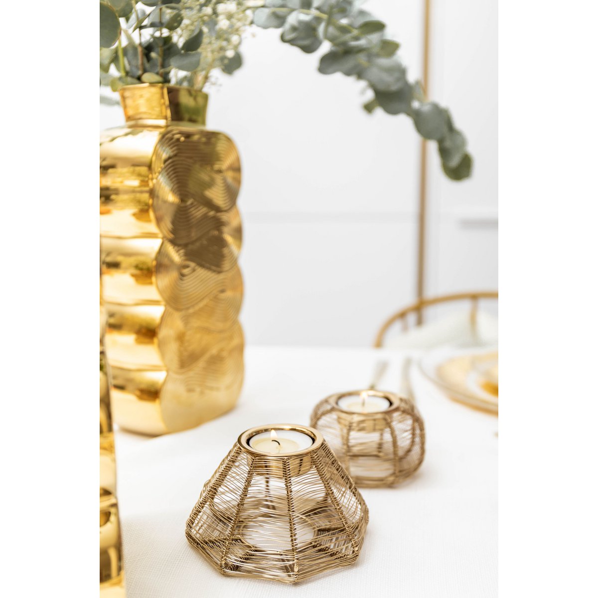 CONICAL CANDLESTICK GOLD WIRE 11x11x6cm