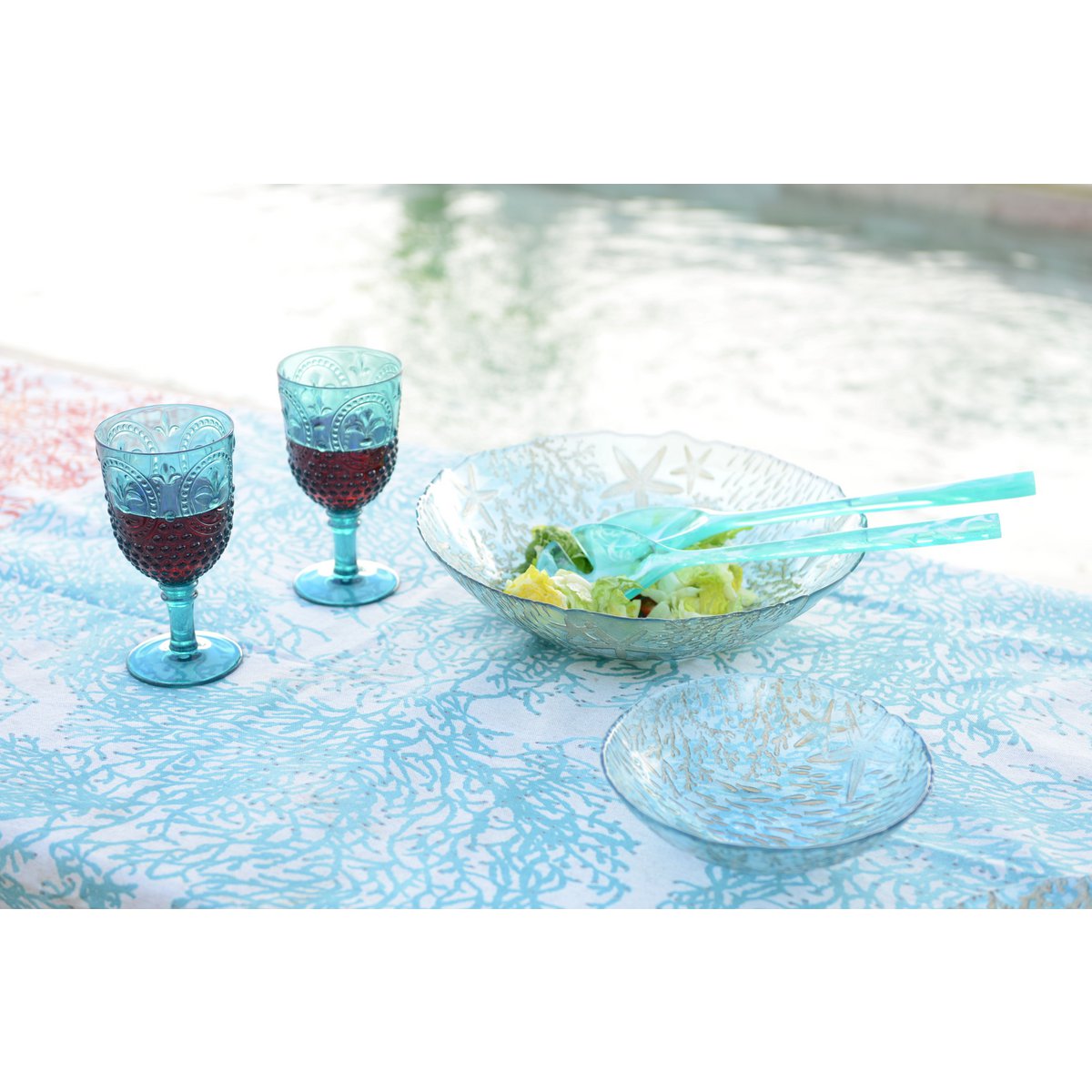 Salad Bowl in Blue Sea Glass 33x33x9cm