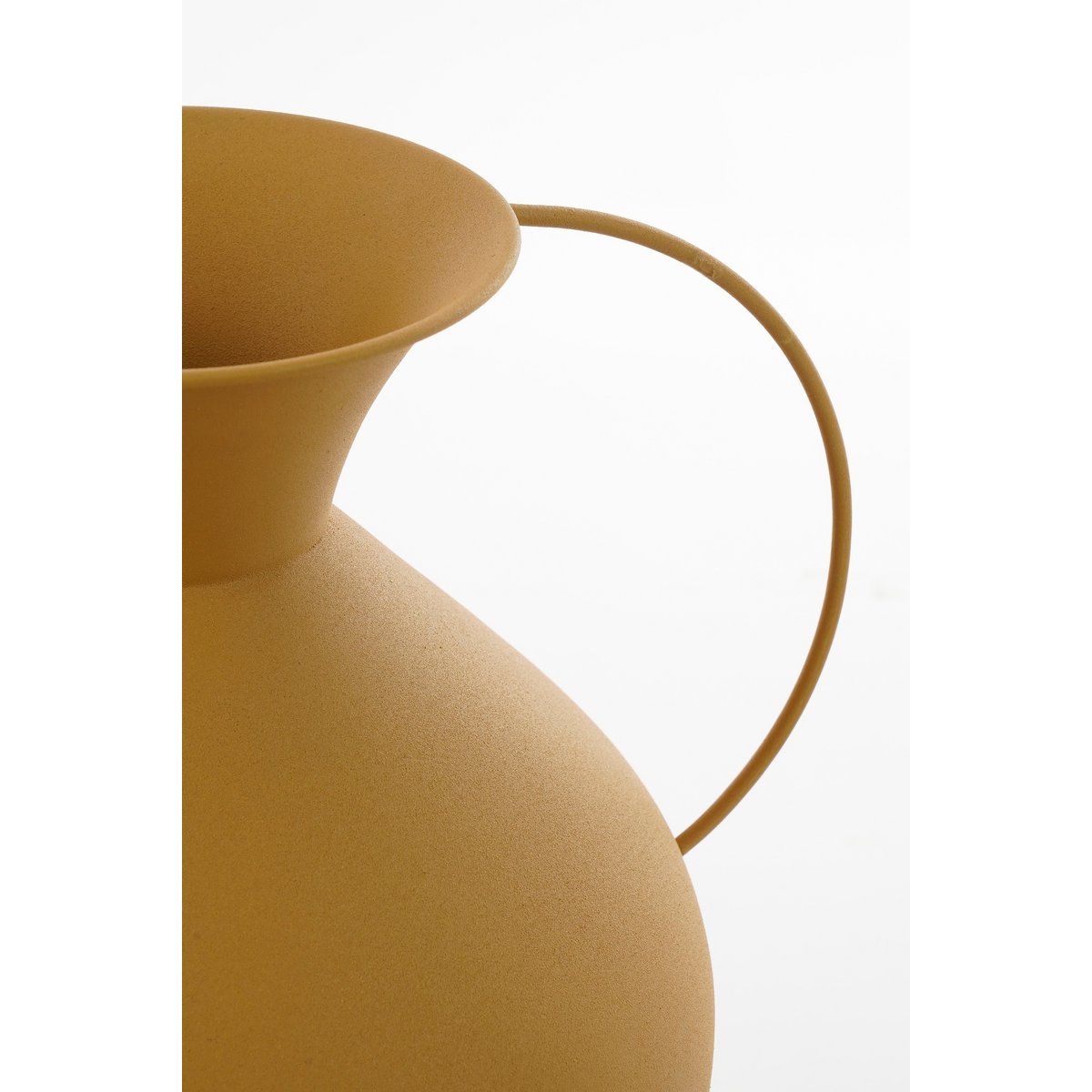 Gyge Vase - L30 x B24 x H37 cm - Metal - Yellow