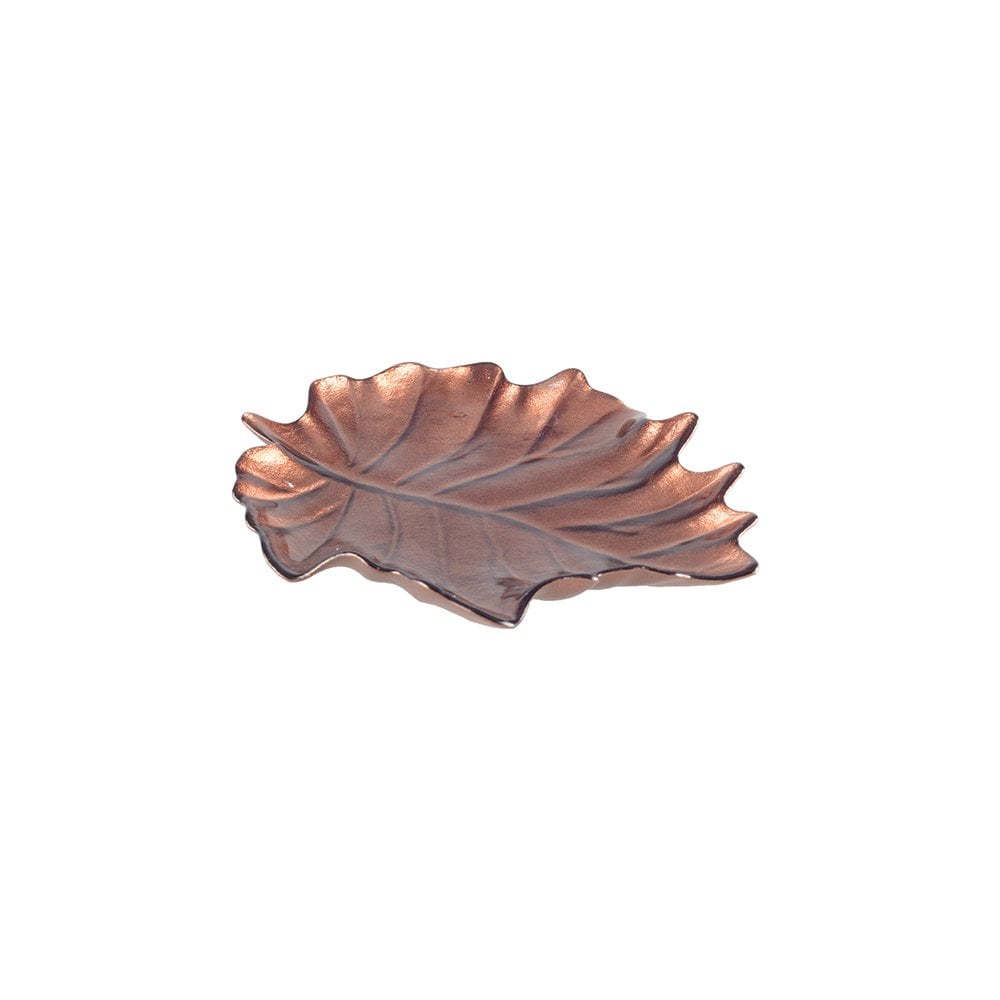 Leaf decorative under plate 