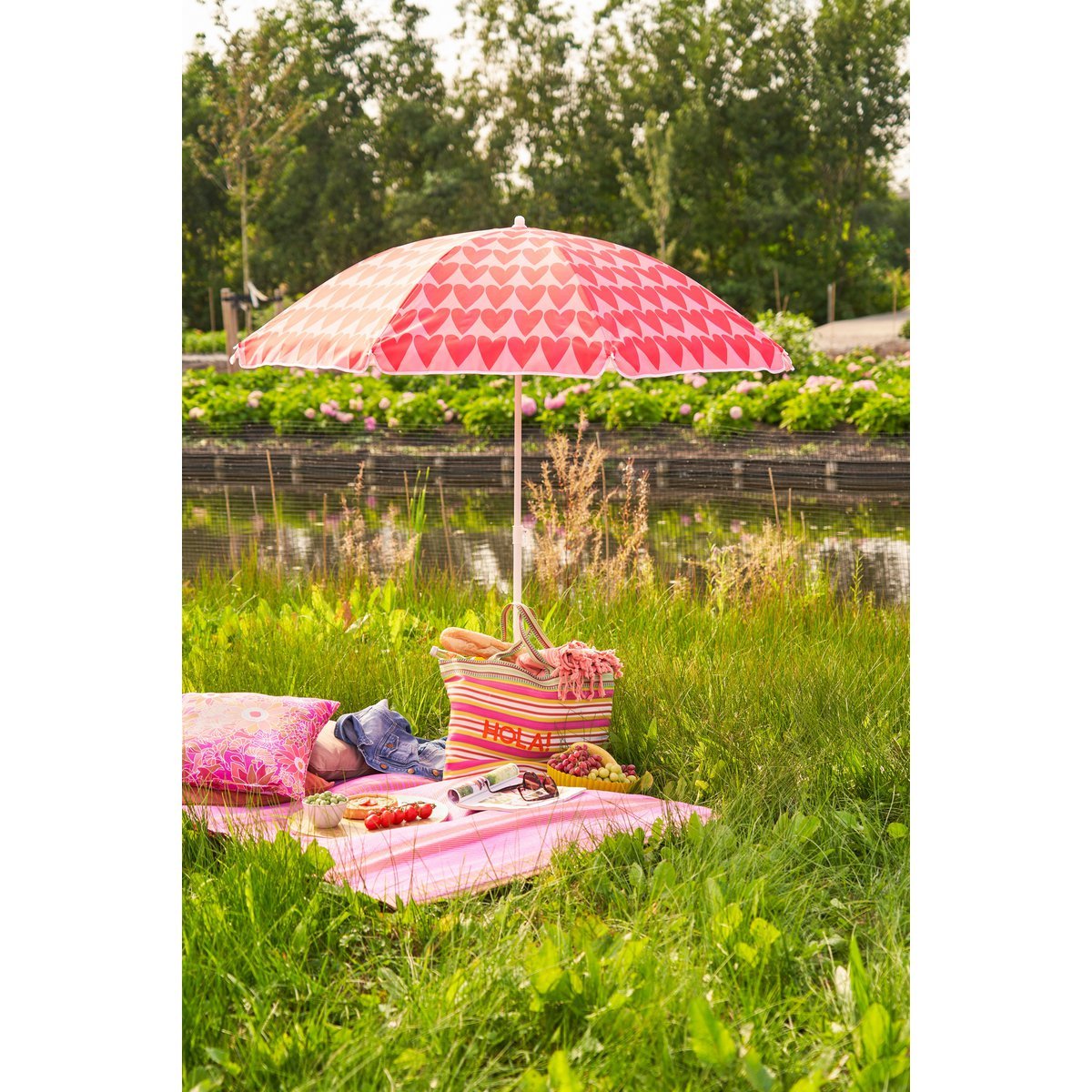 Parasol de plage en forme de cœur - H180 x Ø160 cm - Rose