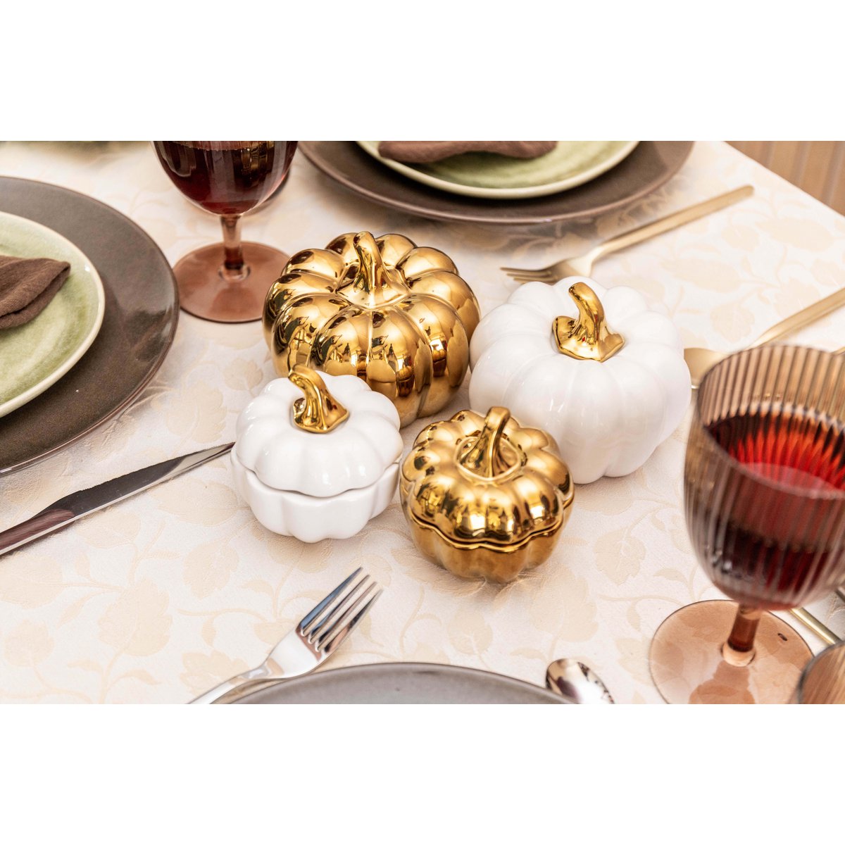 Set of 2 white and gold decorative pumpkins
