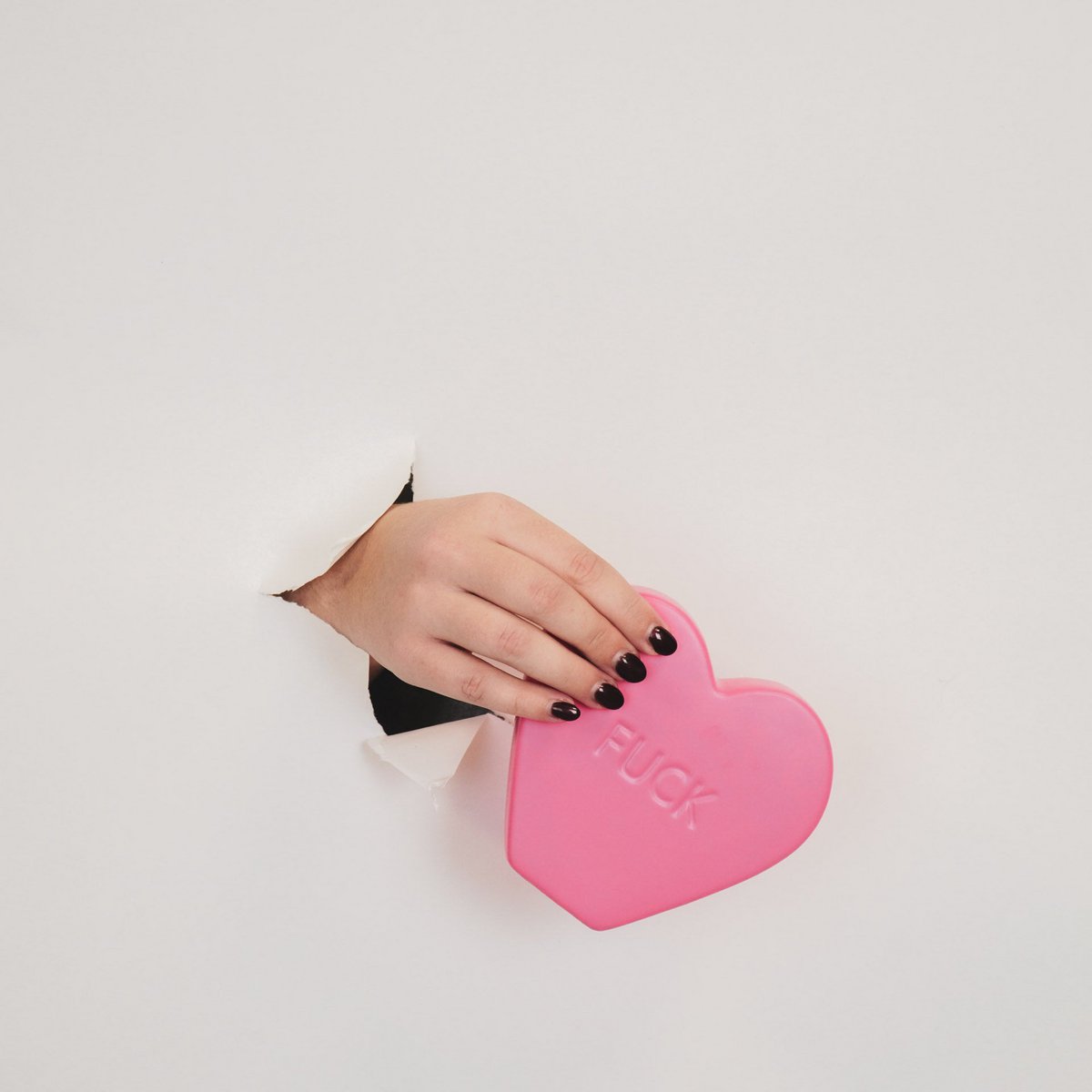 Ornament - Candy Heart 'FUCK' - Neon Pink - 13x4x11.5cm