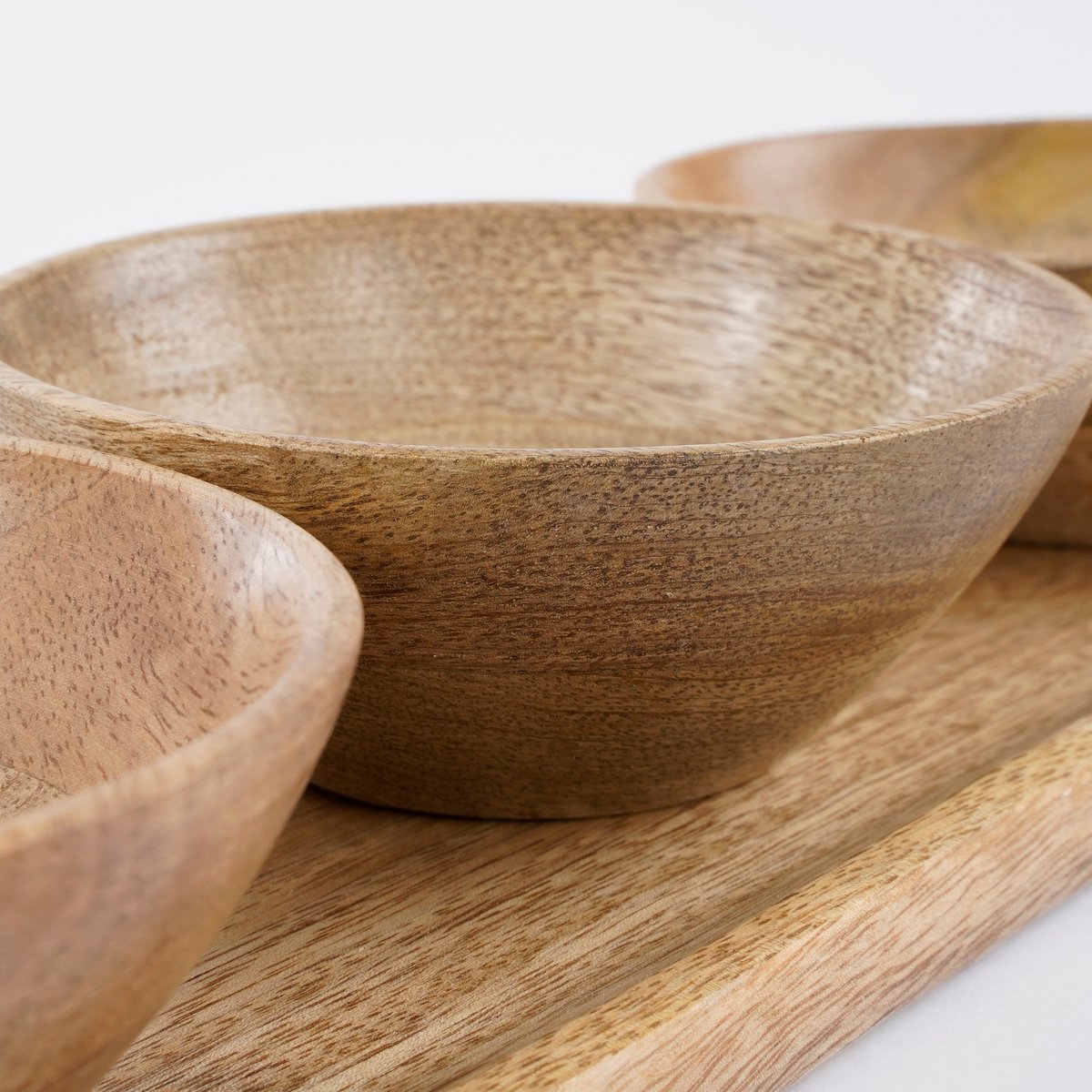 Tomar Dishes and Tray - L35 x W12 x H5 cm - 100% FSC Mango Wood - Light Brown