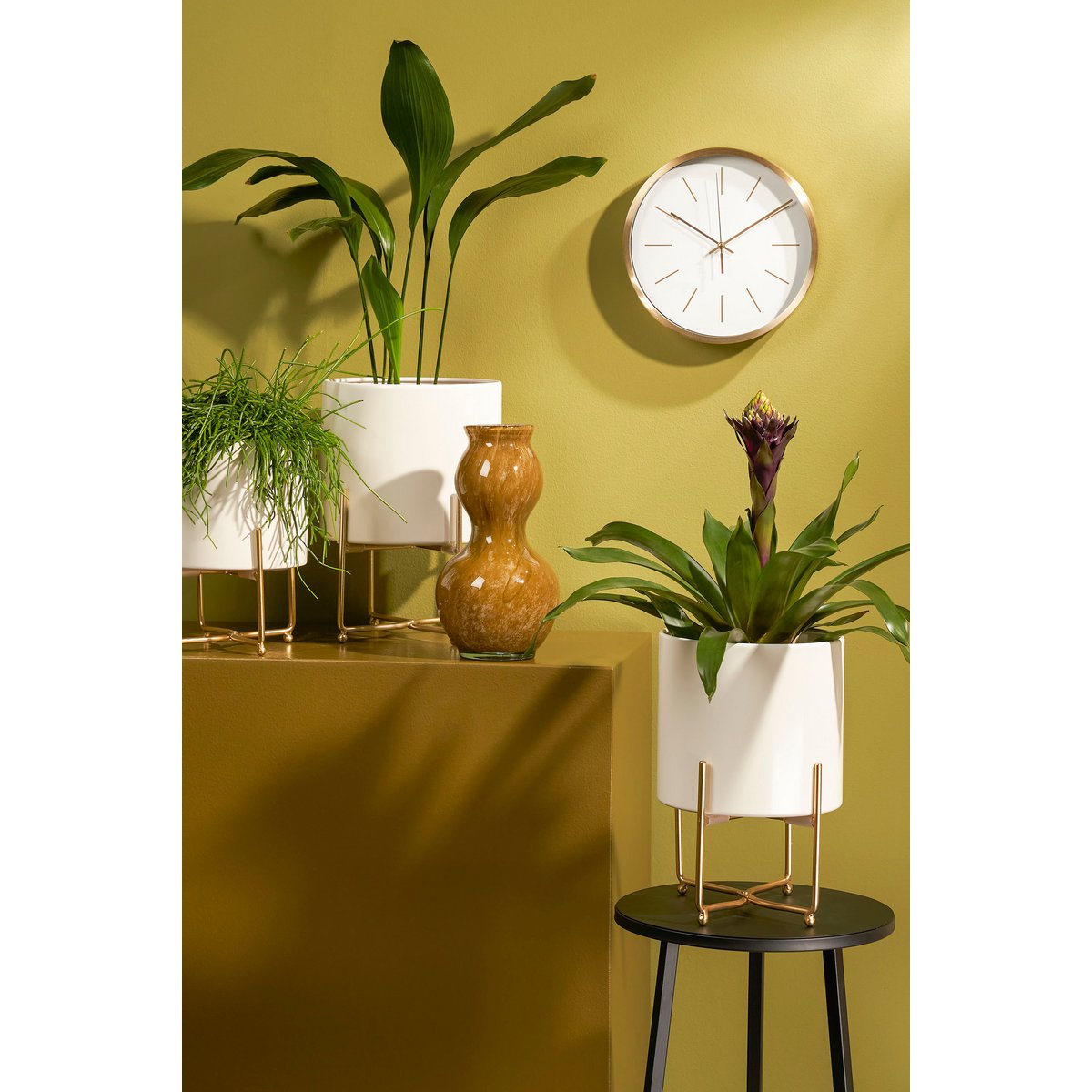 Aries Flower Pot on Stand - Set of 3 - H32 x Ø24 cm - White