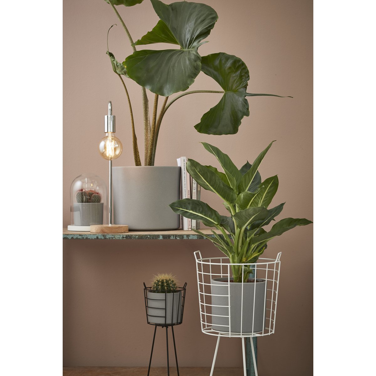 Era Flowerpot - H31 x Ø33 cm - Rough - Light gray