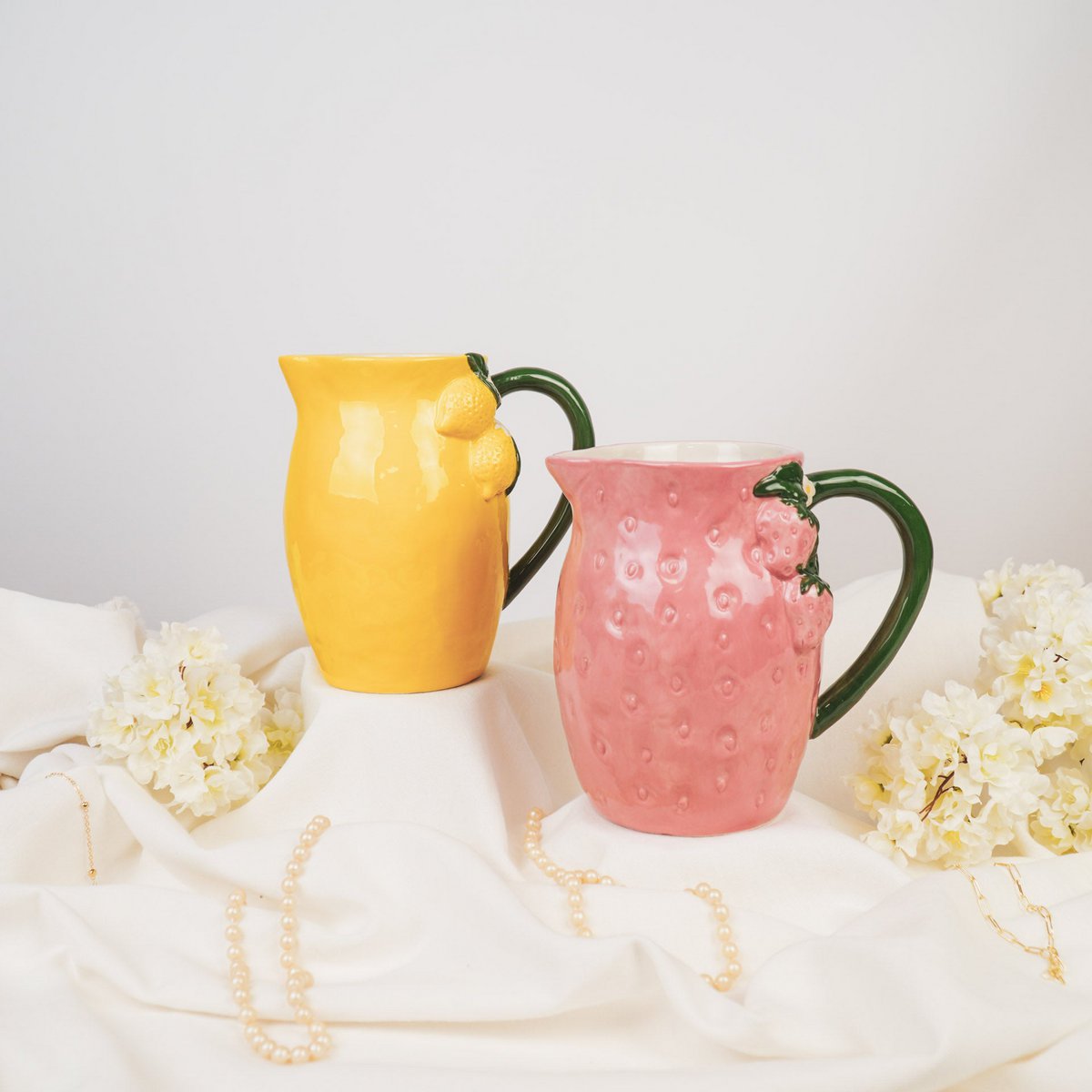 VASE-Strawberry-steengoed-roze- 17,5x12,5x18cm