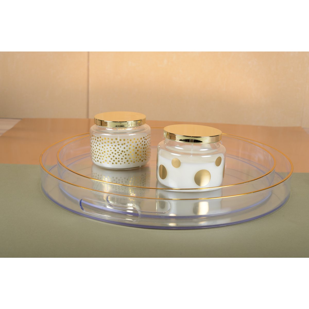 Round Candle with Dots and Lid, Sage
