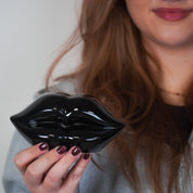 Ornament - Spaarpot - Lip - Keramiek - Zwart -15x8x8cm
