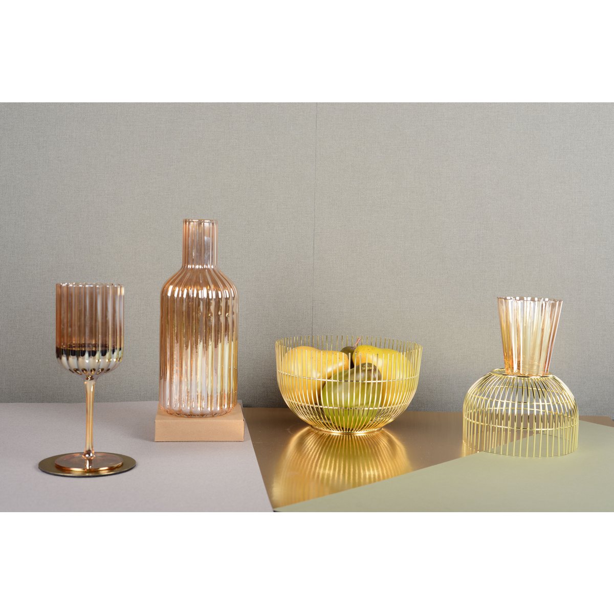 Gold Carafe 10.5x25.5cm 