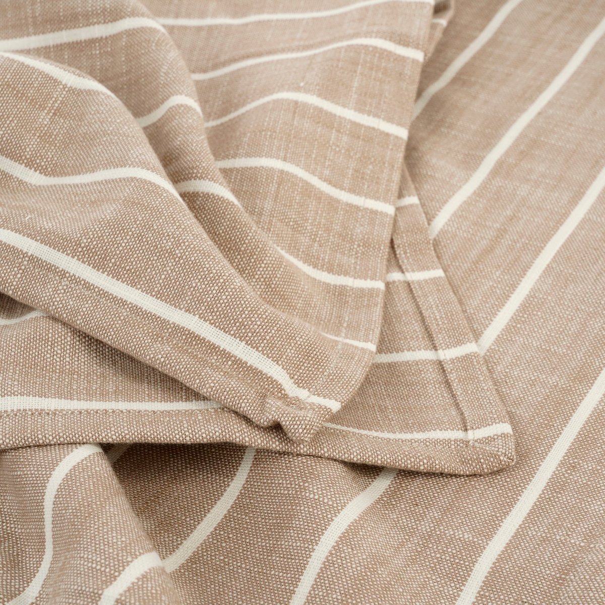 Alivo Tablecloth - L250 x W140 cm - Organic Cotton