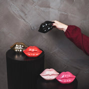 Ornament - Spaarpot - Lip - Keramiek - Zwart -15x8x8cm