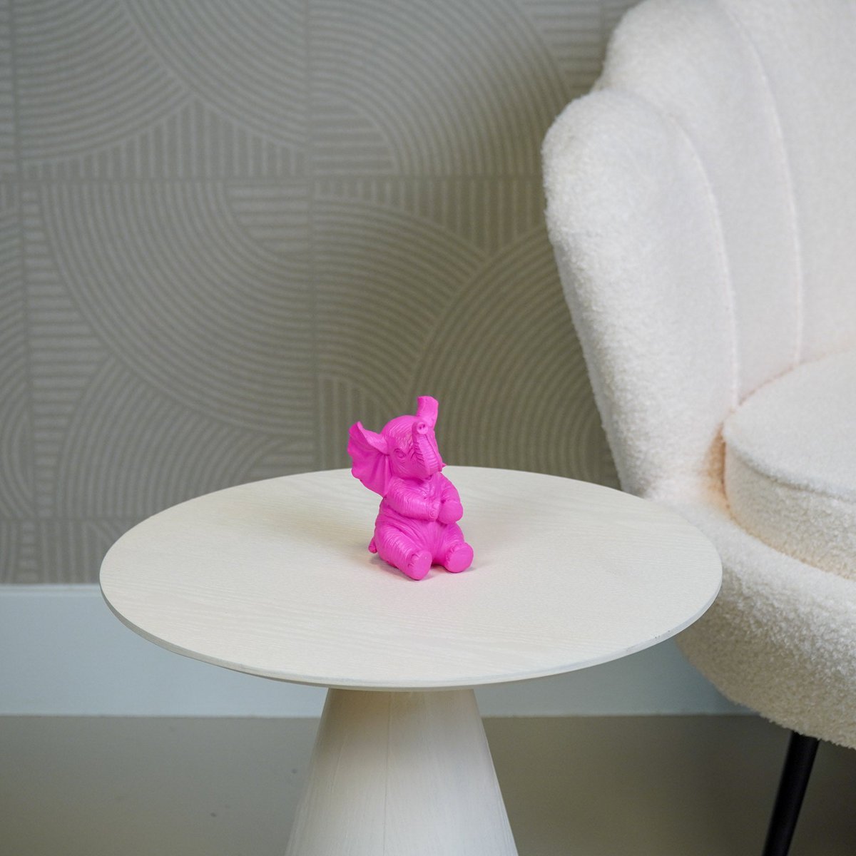 Ornament - Olifant - Polyresin - Roze - 7x7x11cm
