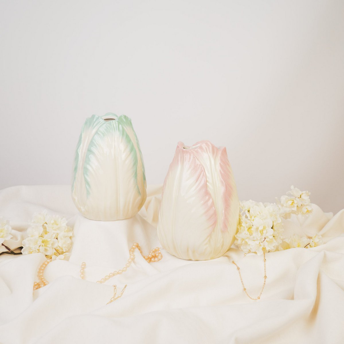 VASE-TULIP HOOFD STONEYWARE-MINT- 14X14X19CM
