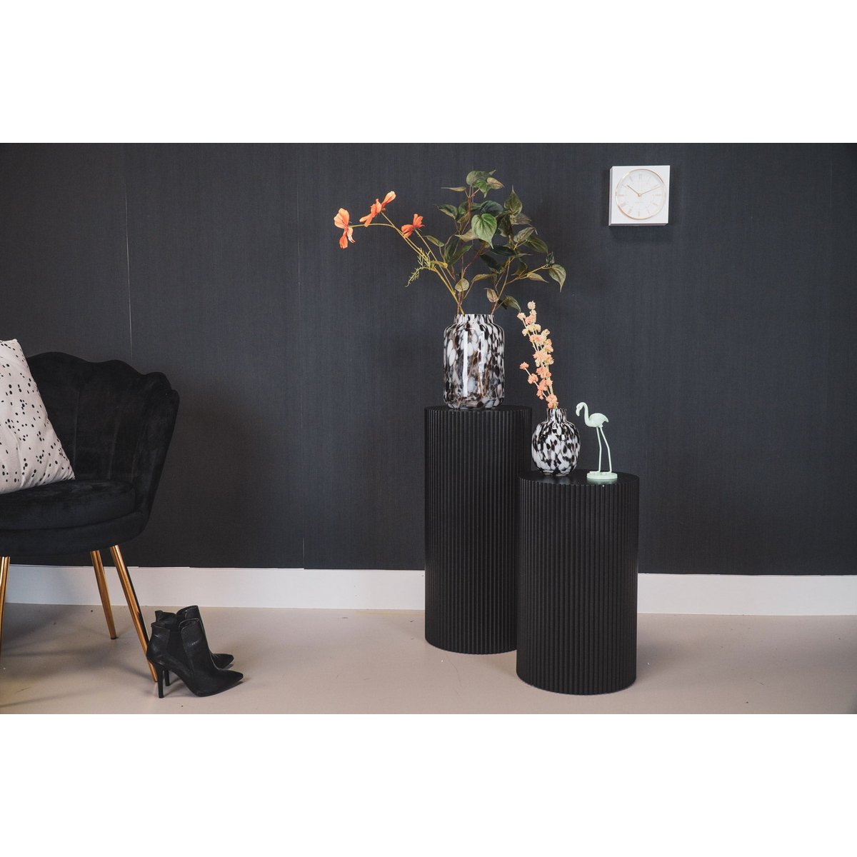 Side table or  pillar cylinder - black