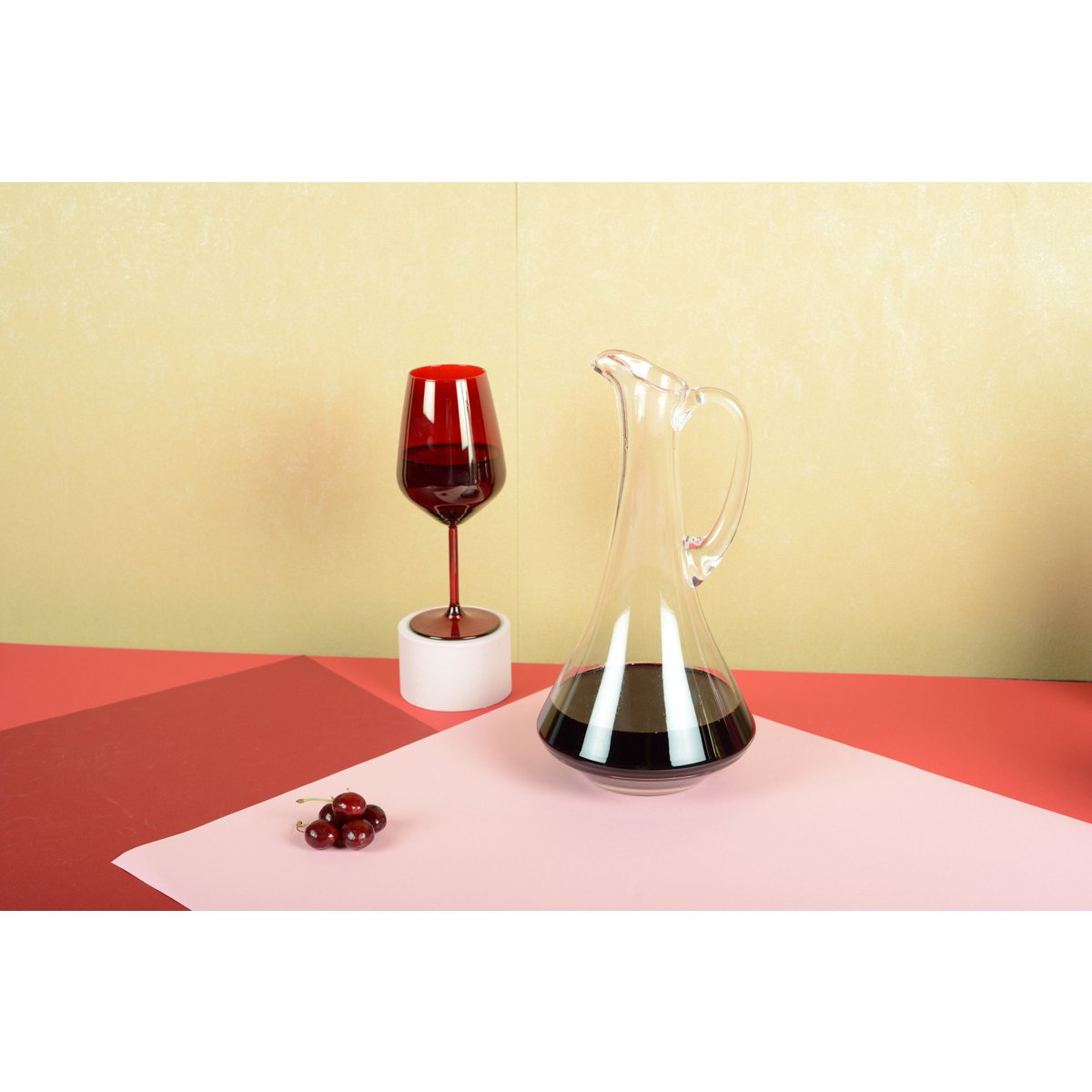 Glass Carafe with Handle