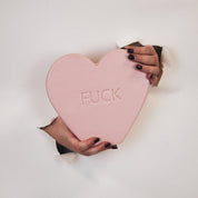 Ornament- Candy Heart 'FUCK'- Lichtroze- 20x4x18,5cm
