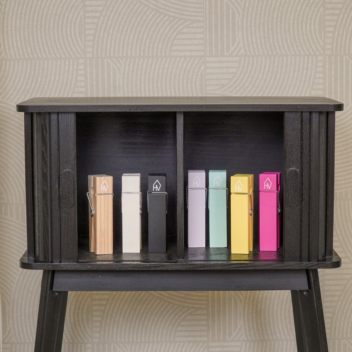 Ornament - Clip Cardholder - Wood - Black - 4x15cm 