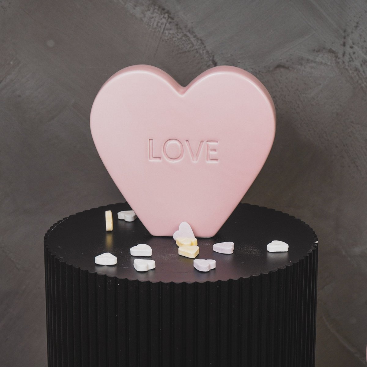 Ornament- Snoephart 'LOVE'- Lichtroze- 20x4x18,5cm