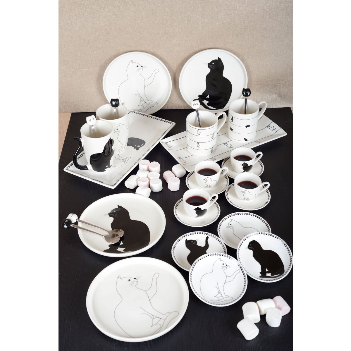 White tea cups with Cats - set of 2