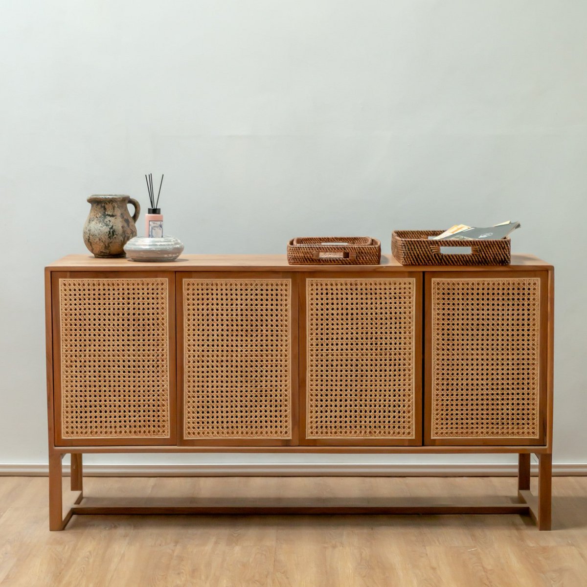 Rectangular rattan tray | AMAHAI Brown