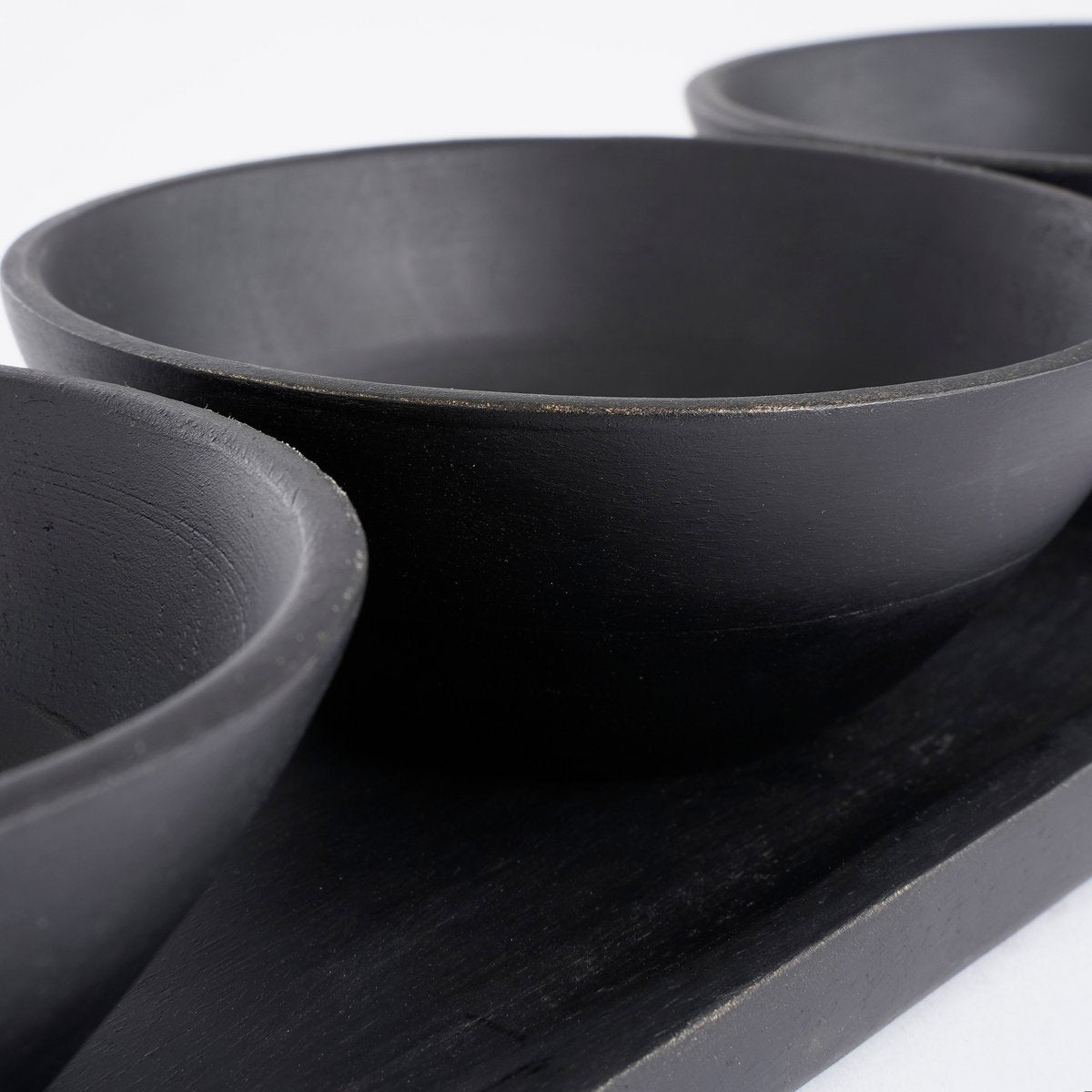 Tomar Dishes and Tray - 200 ml - 100% FSC Mango Wood - Black