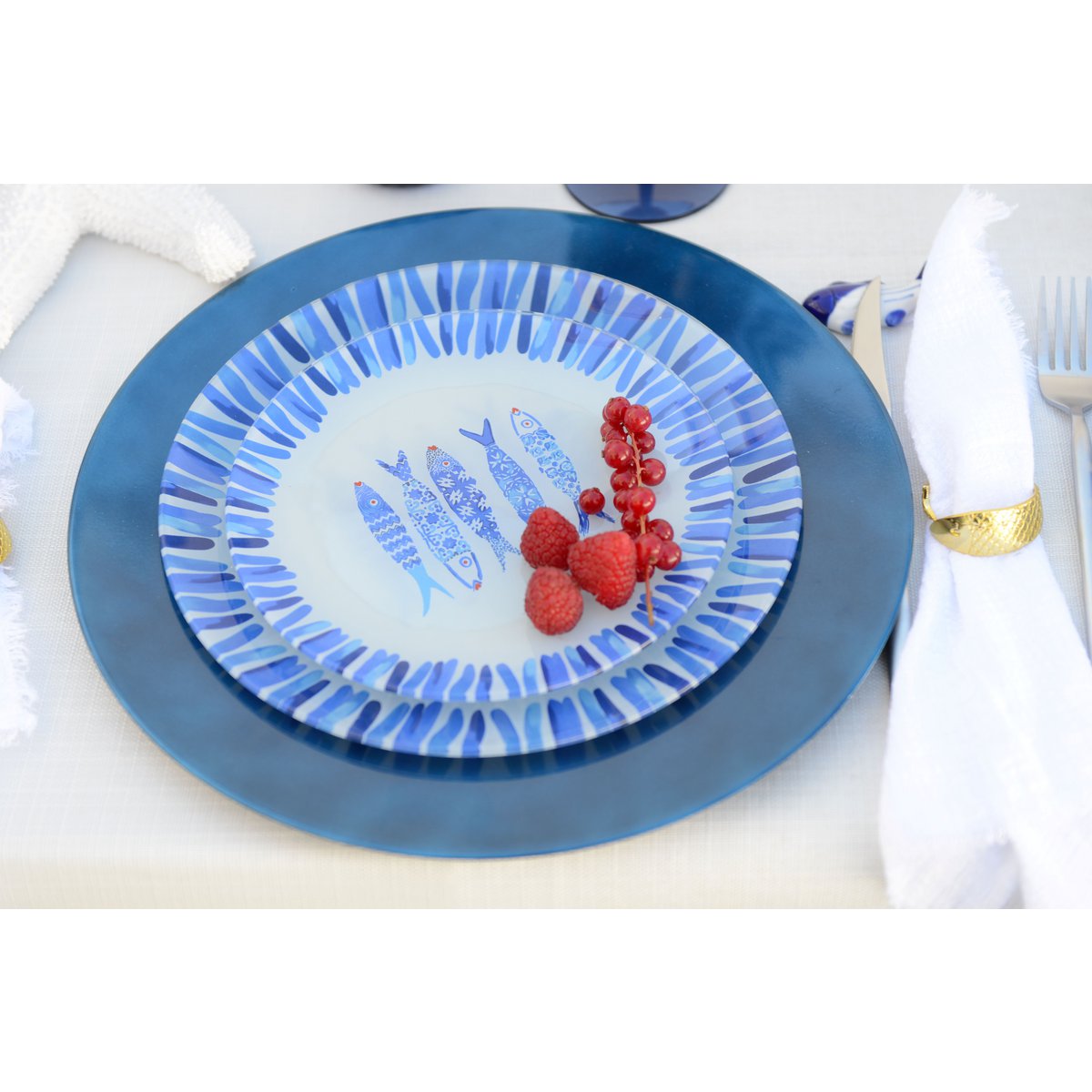 Set of 6 Blue Fish Dessert Plates 20x20x1.3cm