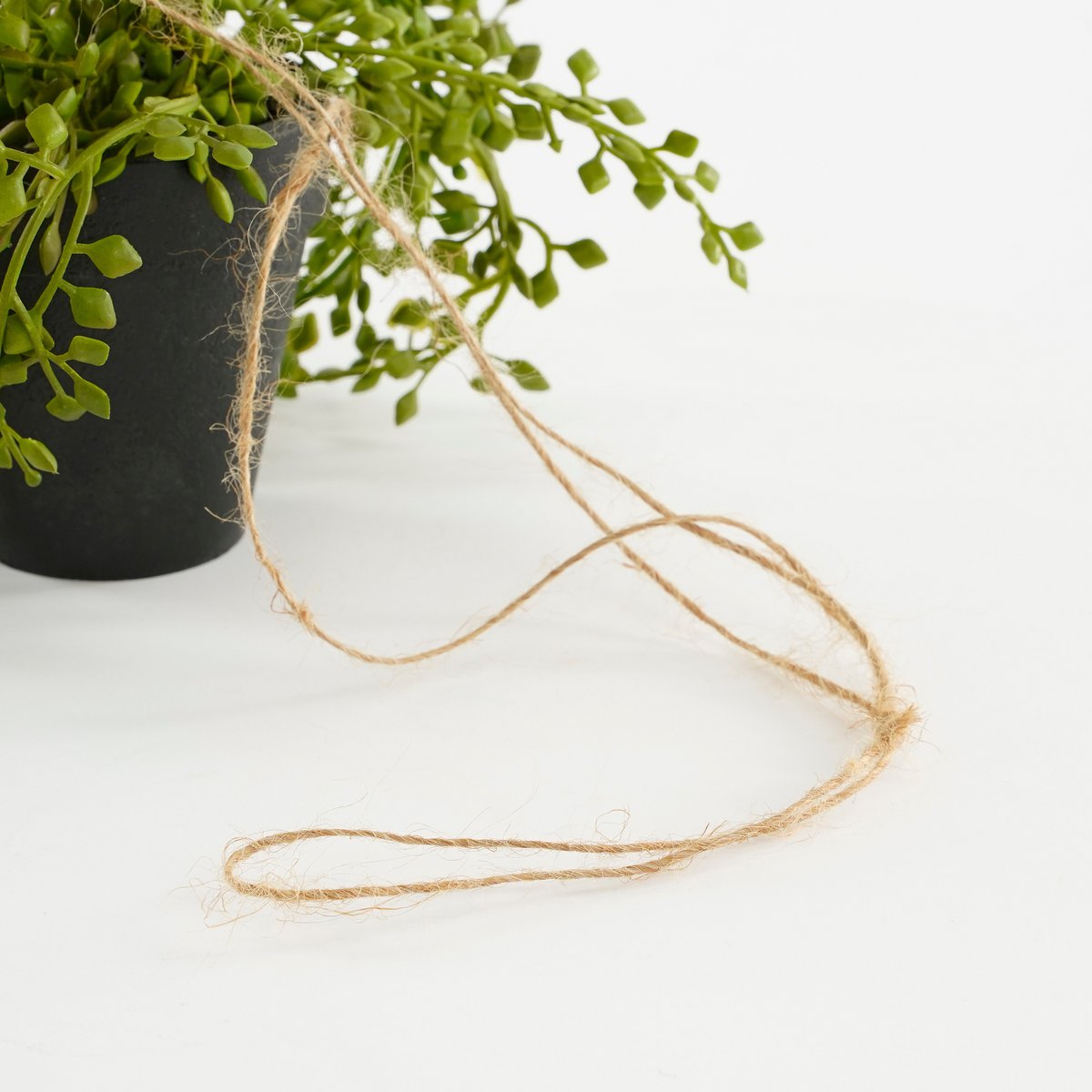 Senecio Kunsthangplant in Pot - H68 x Ø9 cm - Groen