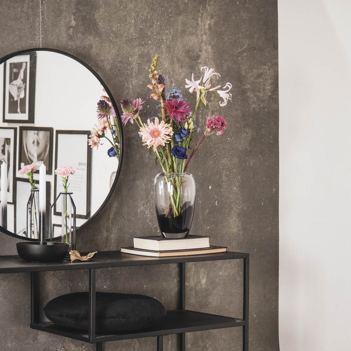 Vase - Glass dip dye 