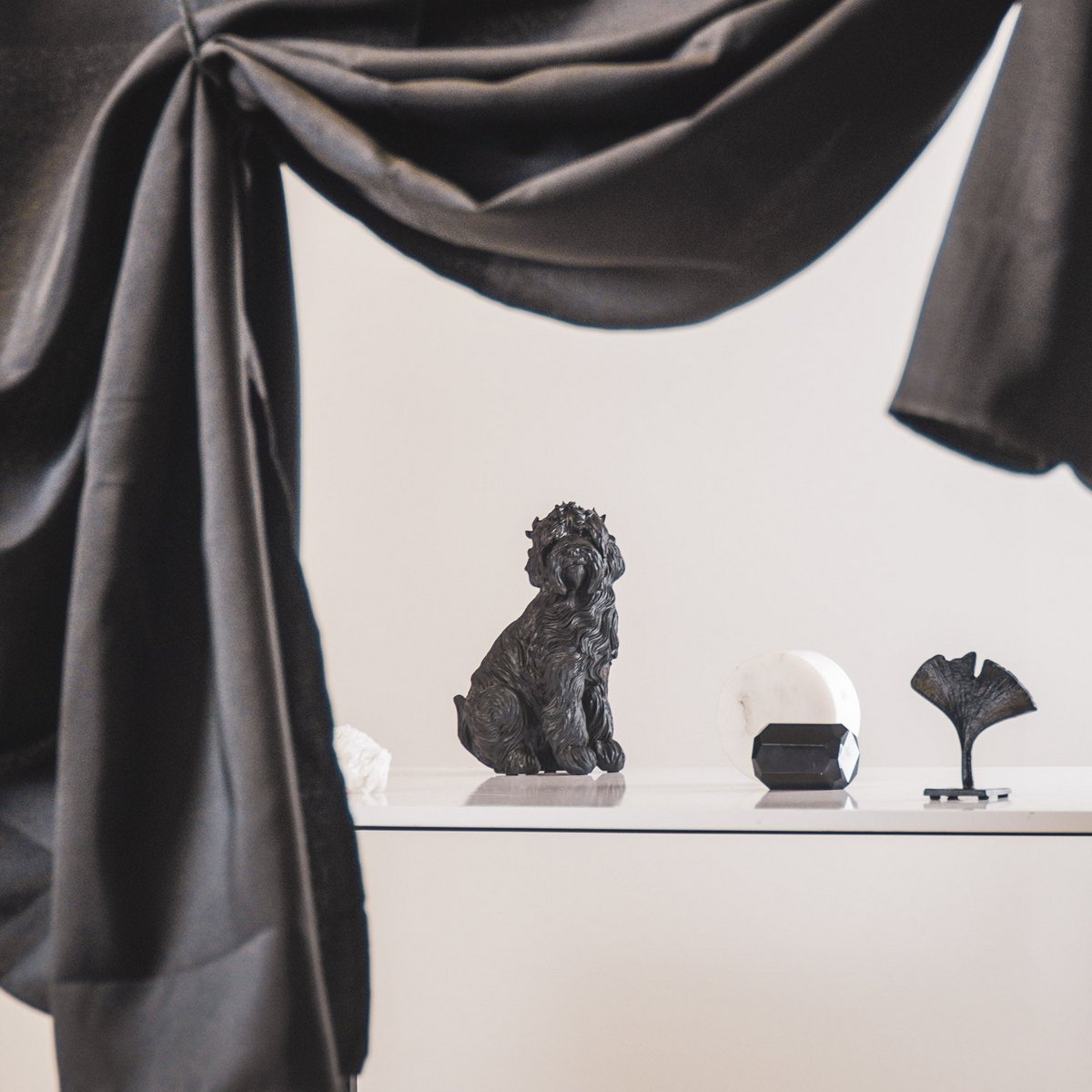 Ornament - Labradoodle Dog - Polyresin - Black - 16x23.5cm