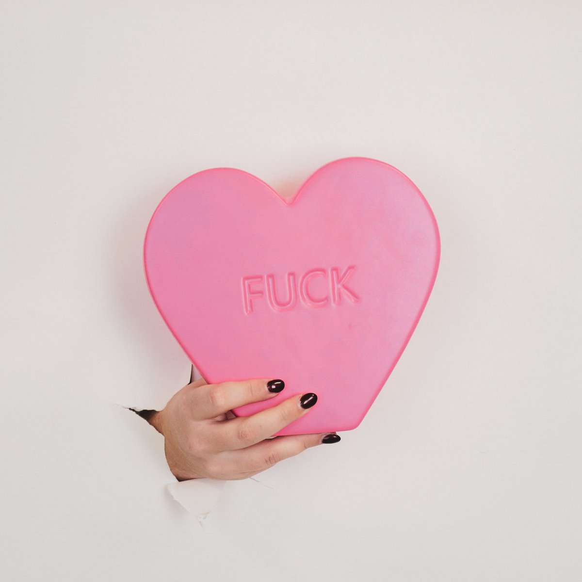 Ornament- Candy Heart 'FUCK'- Neon Roze- 20x4x18,5cm