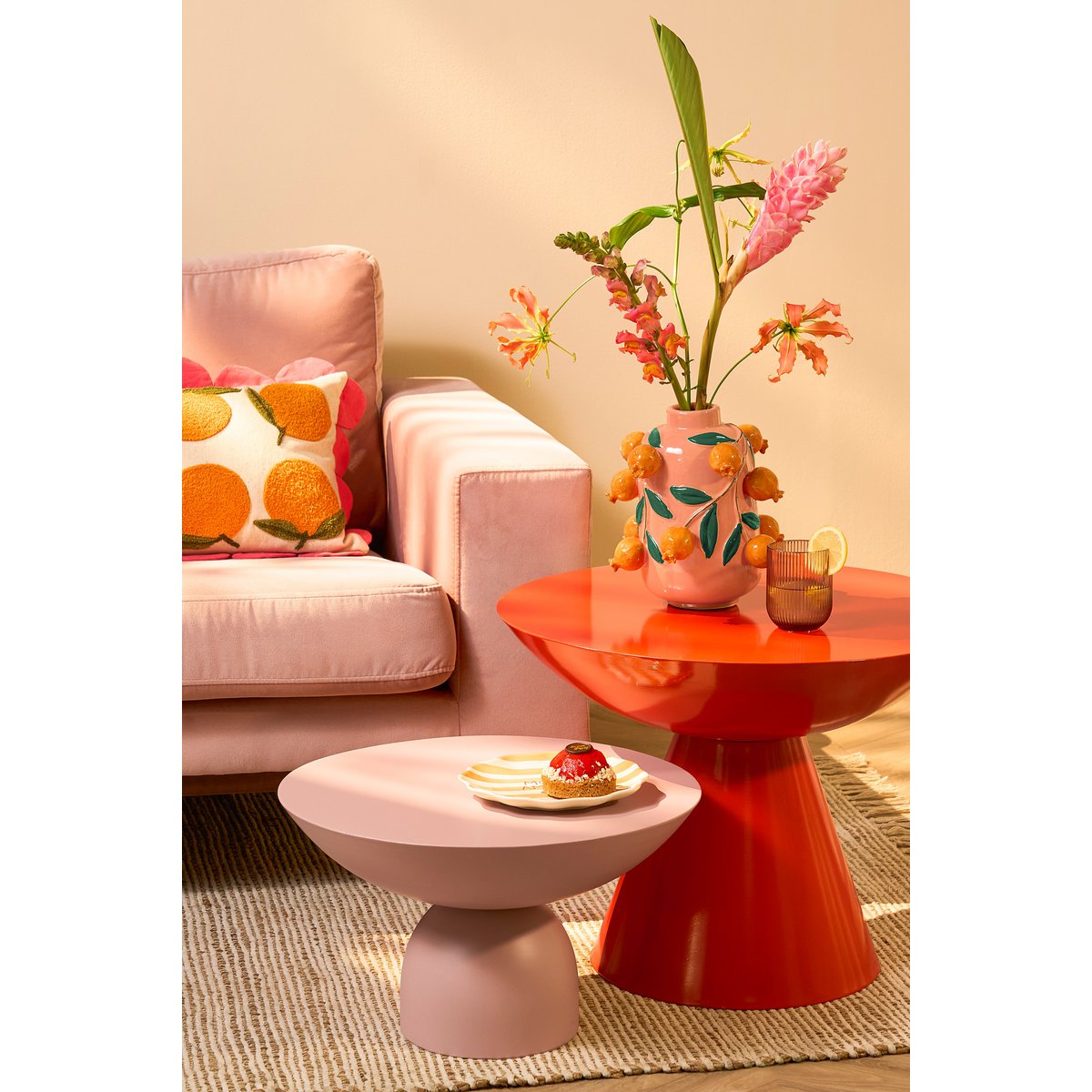 Celise side table - H28 x Ø47 cm - Metal - Light pink