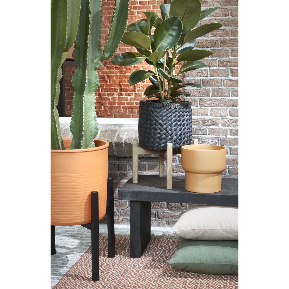 Ascot Plant Stand XL - L46 x W46 x H40 cm - Metal - Black