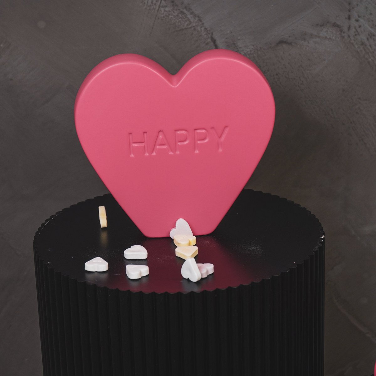 Ornament- Snoep Hart 'HAPPY'- Neon Roze- 20x4x18,5cm