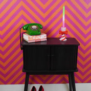 Kaarsenhouder - strepen met boog - dolomiet - roze/rood - 9x8x14cm