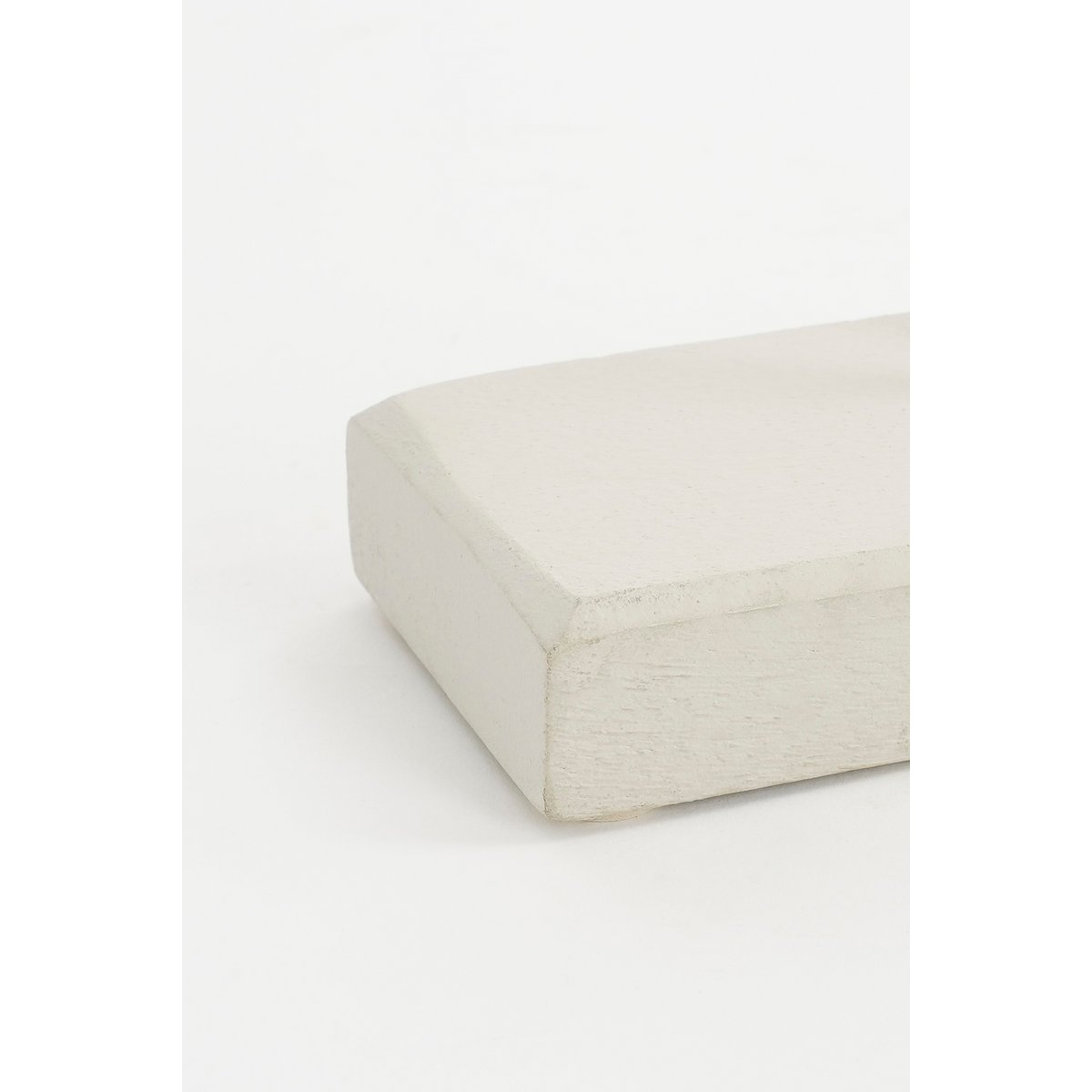 Pastina Ornament on Foot - L7 x W17 x H38 cm - FSC 100% Mango Wood - Off White