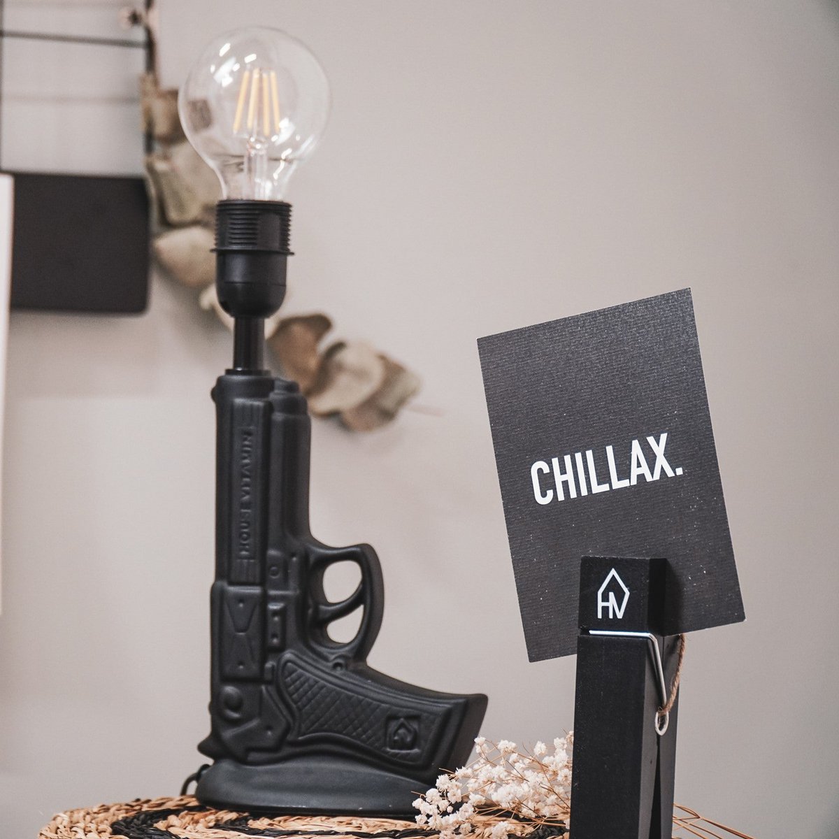 Table lamp - Gun