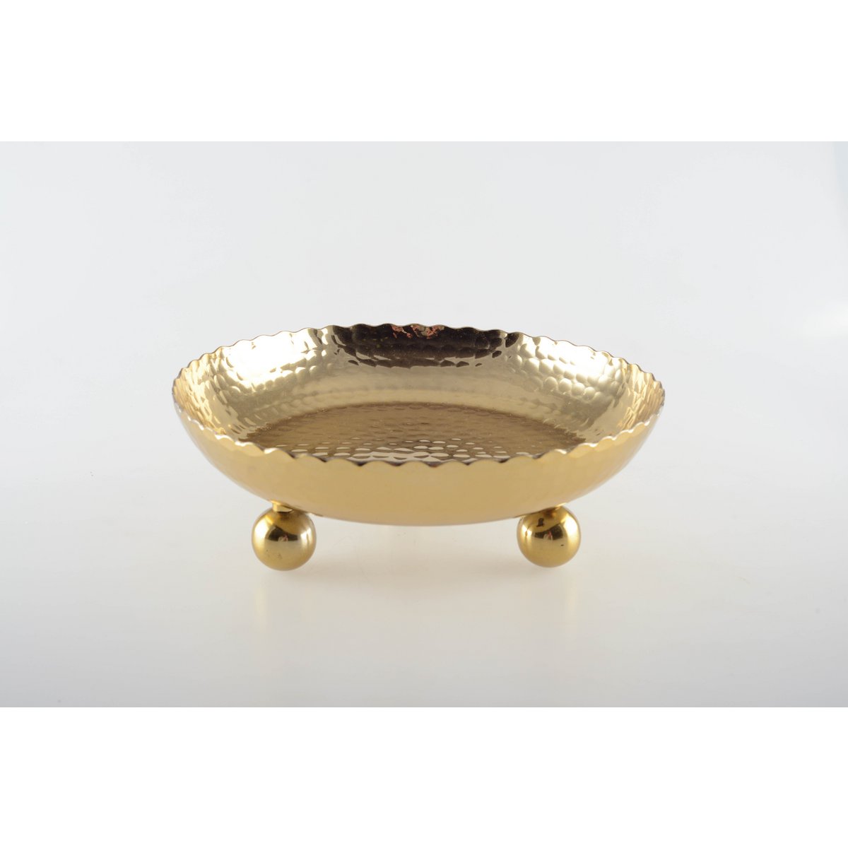 23 cm round hammered gold tray