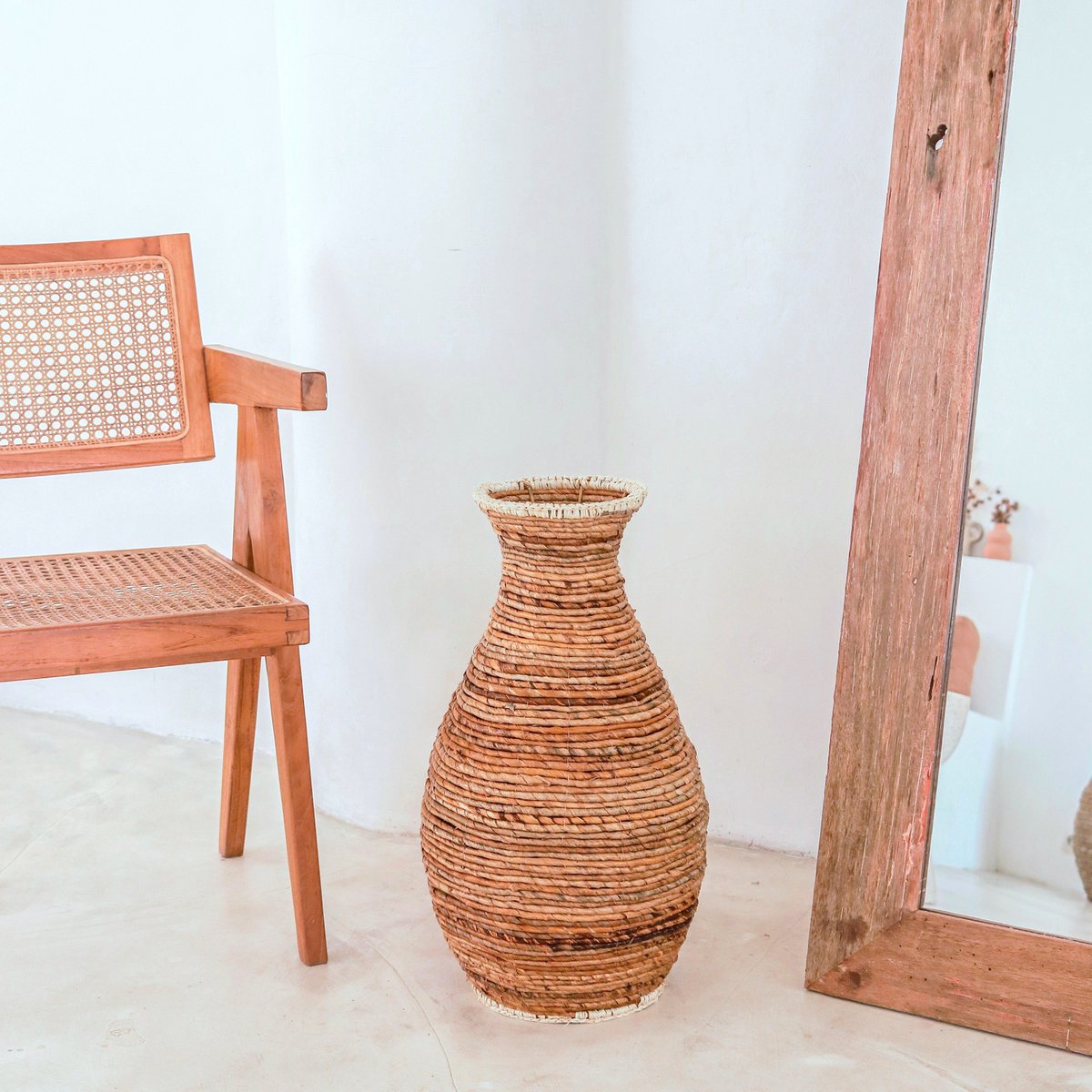 Grote raffia Vaas